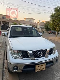نیسان نەڤارا